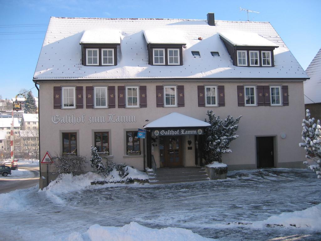 Gasthof Zum Lamm Gomadingen エクステリア 写真