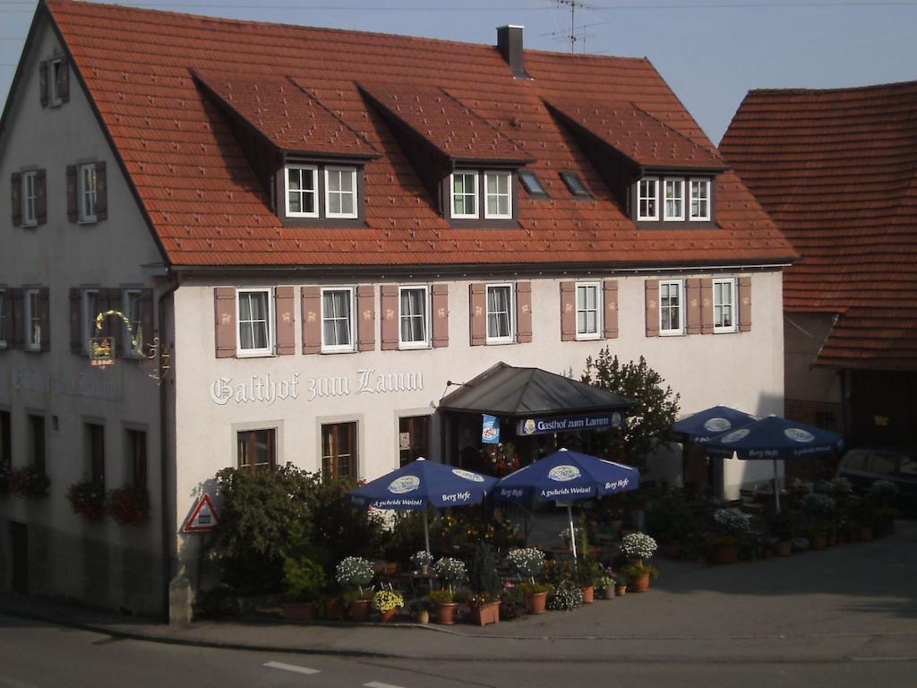 Gasthof Zum Lamm Gomadingen エクステリア 写真