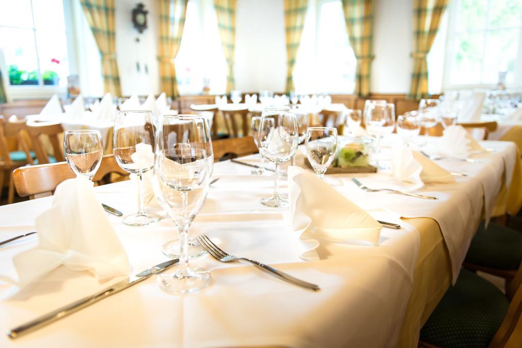 Gasthof Zum Lamm Gomadingen エクステリア 写真