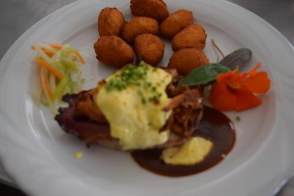 Gasthof Zum Lamm Gomadingen エクステリア 写真